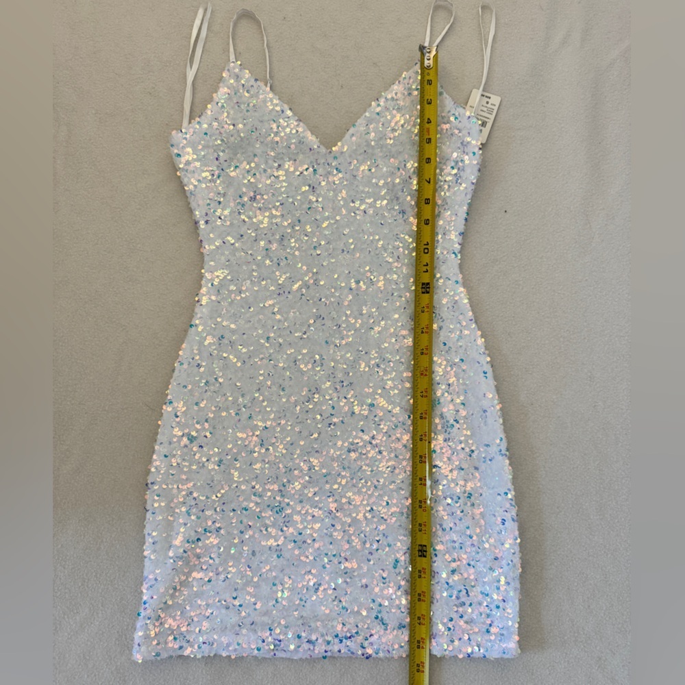 NWT Windsor Kathy Iridescent Sequin Mini Dress S - Picture 6 of 13
